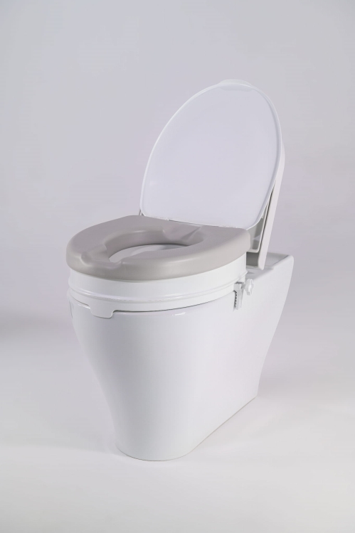 Nakładka wymiękczająca do nasadki toaletowej