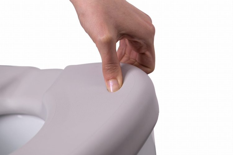 Nakładka wymiękczająca do nasadki toaletowej