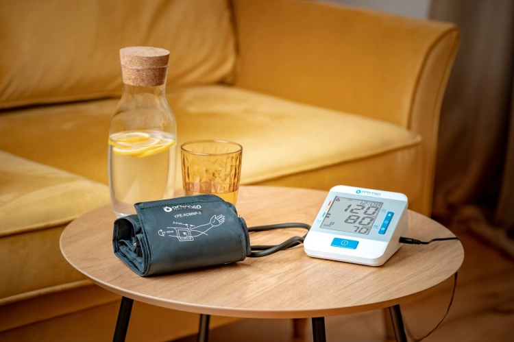 Ciśnieniomierz elektroniczny naramienny ORO-N8 COMFORT+ZASILACZ